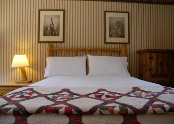 Redstone Cliffs Lodge hotel thumbnail 8