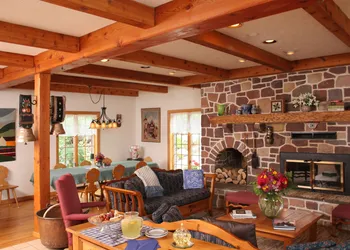 Swiss Woods B&B Inn hotel thumbnail 2