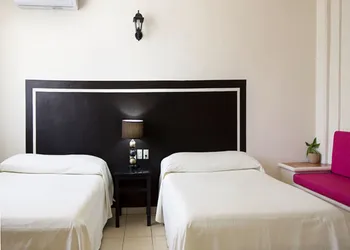 Posada Santa Clara hotel thumbnail 6