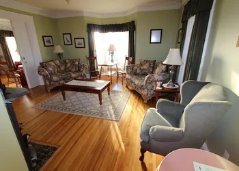 Louisbourg Heritage House hotel thumbnail 2