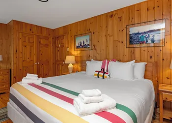 Port Cunnington Lodge hotel thumbnail 7