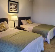 Shoreside Inn & Suites hotel detail image 5