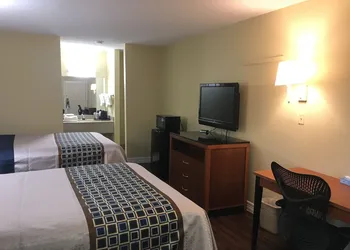 Navasota Inn hotel thumbnail 5