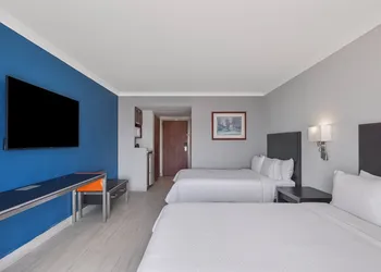 Fiesta Inn Express Nuevo Laredo hotel thumbnail 2