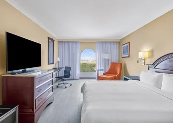 Fiesta Inn Express Nuevo Laredo hotel thumbnail 7