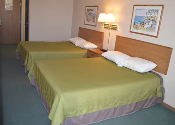 St Paul Inn hotel thumbnail 4
