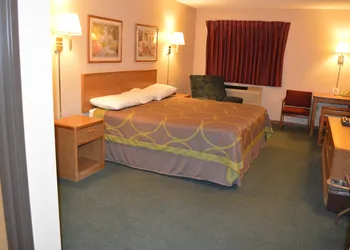 St Paul Inn hotel thumbnail 5