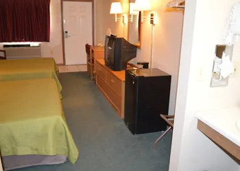 St Paul Inn hotel thumbnail 6