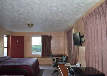 Admiral Motel hotel thumbnail 2