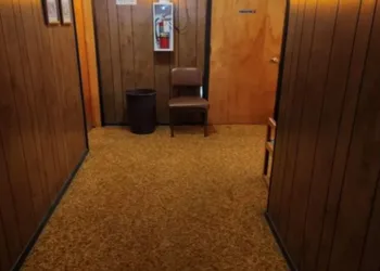 Love Hotels Voyageur by OYO at International Falls MN hotel thumbnail 3