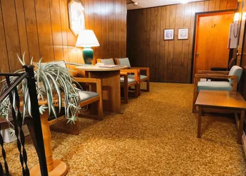 Love Hotels Voyageur by OYO at International Falls MN hotel thumbnail 8