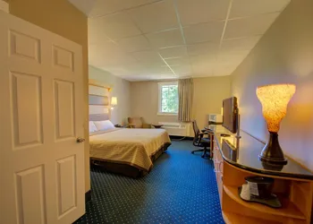 Village Inn Annapolis MD hotel thumbnail 8