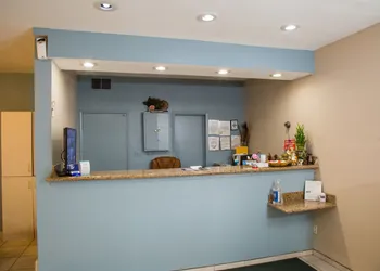 Townhouse Inn & Suites hotel thumbnail 2