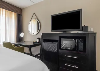 Comfort Inn Sherman - Denison Area hotel thumbnail 5