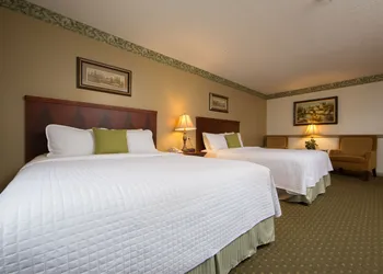 Villa Roma Resort and Conference Center hotel thumbnail 4
