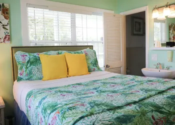 Caribbean House hotel thumbnail 5