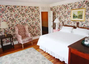 The Colony Hotel hotel thumbnail 6
