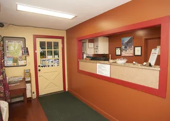 Swiss Chalets Village Inn hotel thumbnail 5