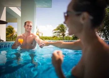BlueBay Grand Esmeralda All Inclusive hotel thumbnail 3