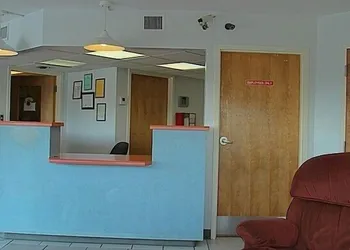 Wind Chase Inn hotel thumbnail 2