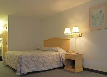 Wind Chase Inn hotel thumbnail 3