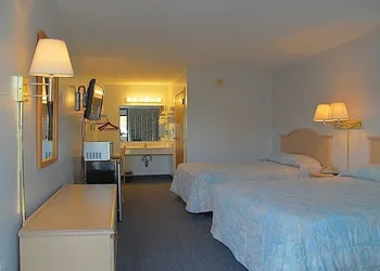 Wind Chase Inn hotel thumbnail 4