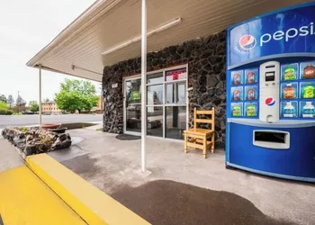 Budget Inn Bend hotel thumbnail 5