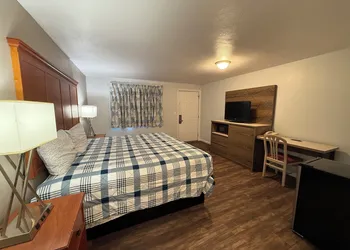 Budget Inn Bend hotel thumbnail 6