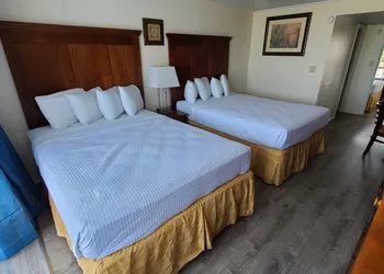 Twilight Surf Hotel Ocean Front hotel thumbnail 7
