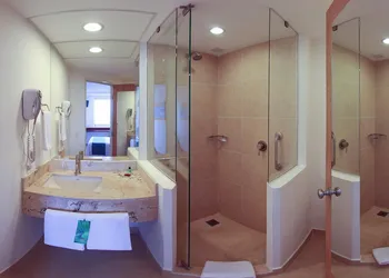 One Xalapa Las Animas hotel thumbnail 7