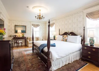 Jared Coffin House hotel thumbnail 2