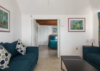 Amoray Dive Resort hotel thumbnail 3