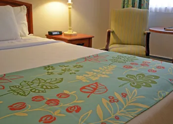 Ogunquit - The Milestone hotel thumbnail 5