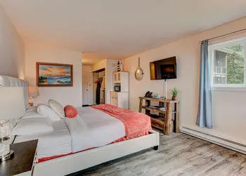 Inn at Otter Crest hotel thumbnail 6