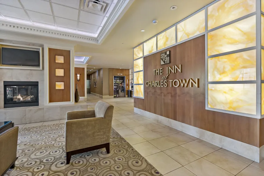 The Inn at Charles Town - Hollywood Casino hotel detail image 2