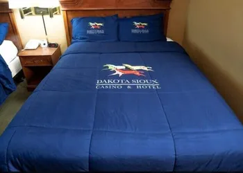 Dakota Sioux Casino & Hotel hotel thumbnail 3