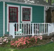 Sugar Magnolia Bed & Breakfast hotel detail image 4