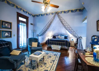 Sugar Magnolia Bed & Breakfast hotel thumbnail 6