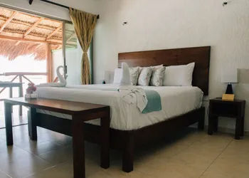 Hotel Villa de Pescadores hotel thumbnail 6