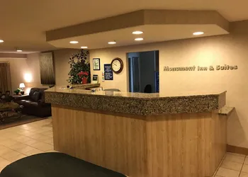 Monument Inn & Suites hotel thumbnail 3