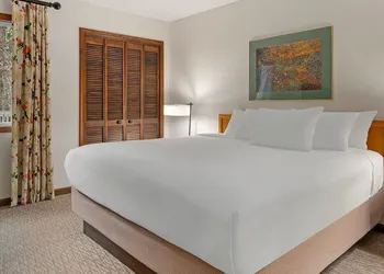 Club Wyndham Resort at Fairfield Sapphire Valley hotel thumbnail 2
