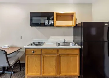 WoodSpring Suites Raleigh Garner hotel thumbnail 8