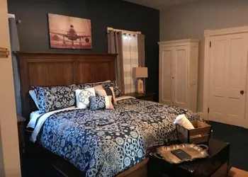Evans Holly Grove Inn B&B hotel thumbnail 4