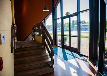 Blue Wave Inn hotel thumbnail 2