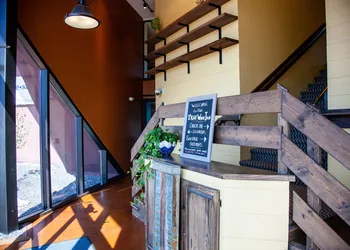 Blue Wave Inn hotel thumbnail 3