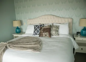 Blue Wave Inn hotel thumbnail 7