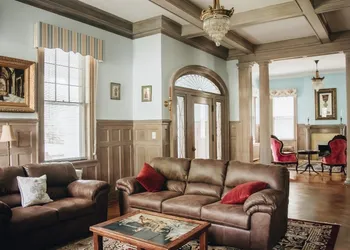 1912 Bed and Breakfast hotel thumbnail 3
