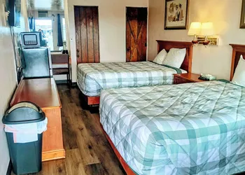 Sands Motel hotel thumbnail 3