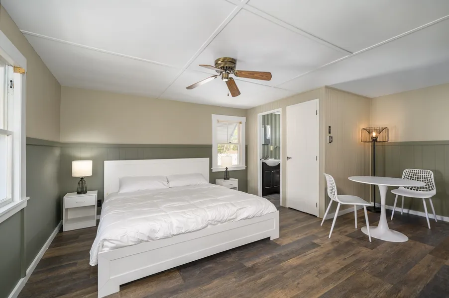 The Beaches Guest Rooms and Cottages hotel detail image 6