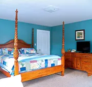 Coast Village Inn & Cottages hotel detail image 4